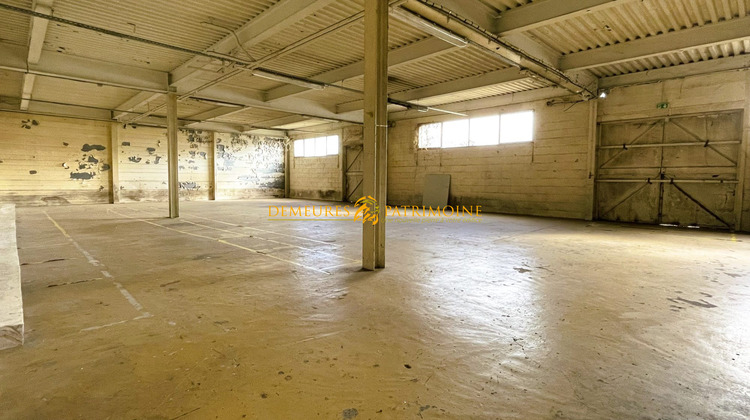 Ma-Cabane - Location Local commercial Angoulême, 1220 m²