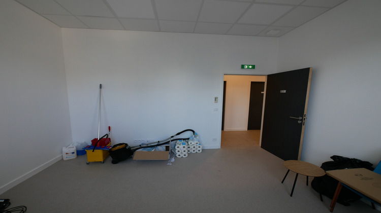 Ma-Cabane - Location Local commercial Annecy-le-Vieux, 13 m²