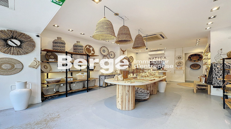 Ma-Cabane - Location Local commercial Antibes, 45 m²