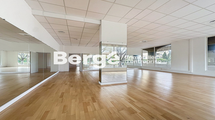 Ma-Cabane - Location Local commercial Antibes, 262 m²