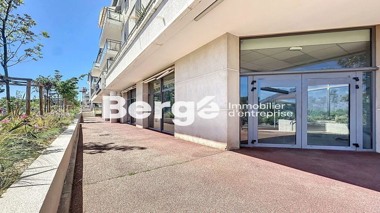 Ma-Cabane - Location Local commercial Antibes, 74 m²