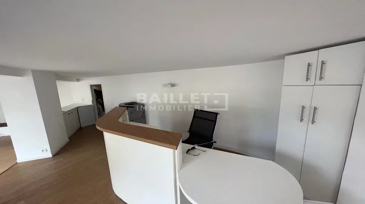 Ma-Cabane - Location Local commercial Antibes, 35 m²