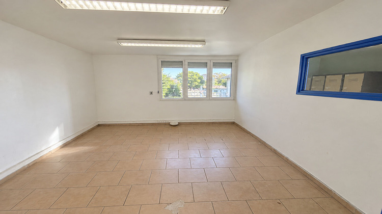 Ma-Cabane - Location Local commercial ANZIN, 261 m²