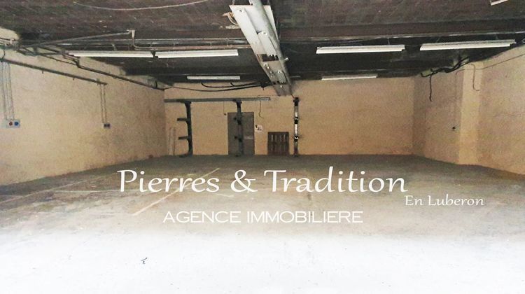 Ma-Cabane - Location Local commercial Apt, 140 m²