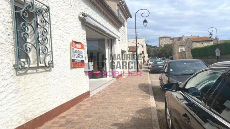 Ma-Cabane - Location Local commercial Aramon, 113 m²