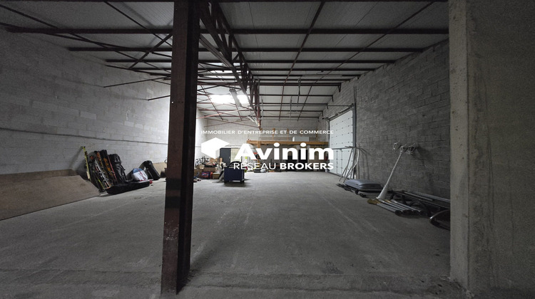 Ma-Cabane - Location Local commercial Arbent, 340 m²