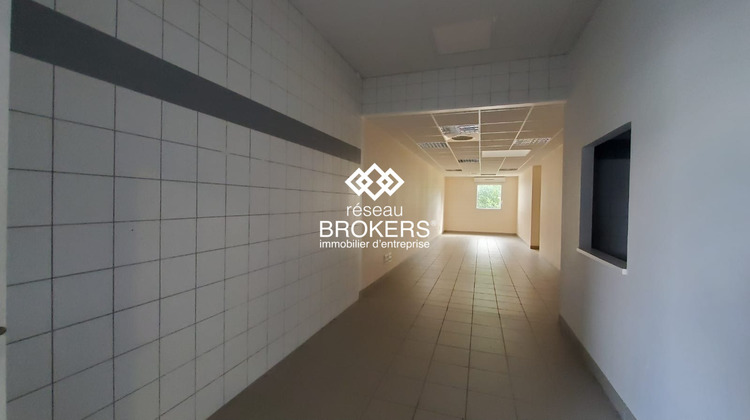 Ma-Cabane - Location Local commercial Archamps, 283 m²