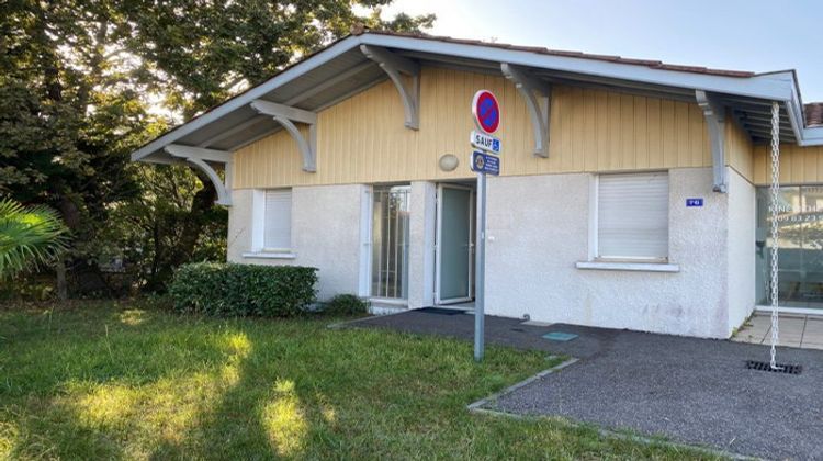 Ma-Cabane - Location Local commercial Arès, 56 m²