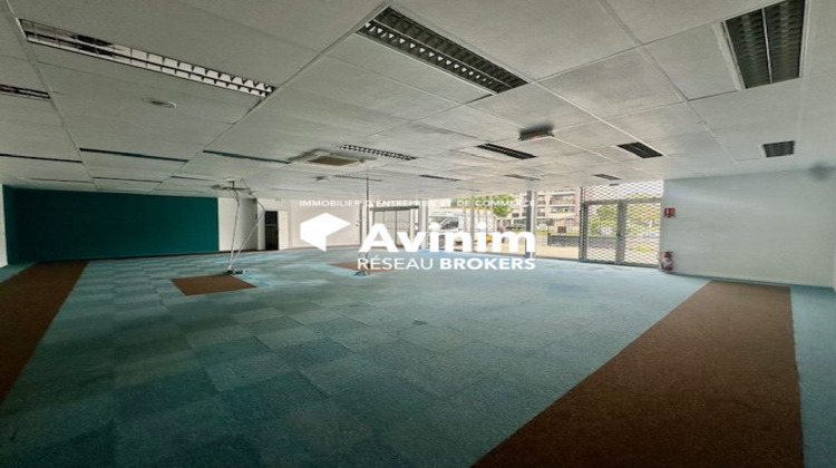 Ma-Cabane - Location Local commercial Argenteuil, 950 m²
