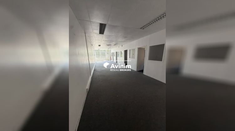 Ma-Cabane - Location Local commercial Argenteuil, 950 m²