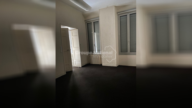 Ma-Cabane - Location Local commercial ARLES, 77 m²