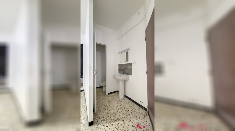 Ma-Cabane - Location Local commercial Arles, 72 m²