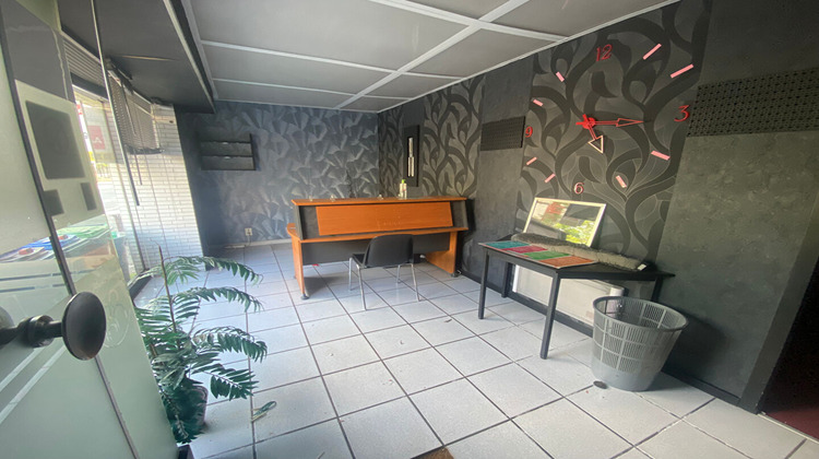 Ma-Cabane - Location Local commercial ARMENTIERES, 50 m²