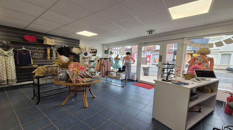 Ma-Cabane - Location Local commercial ARMENTIERES, 87 m²