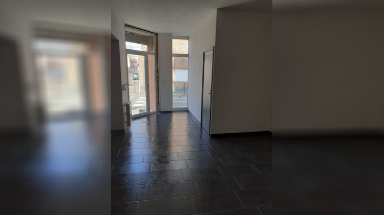 Ma-Cabane - Location Local commercial ARMENTIERES, 30 m²