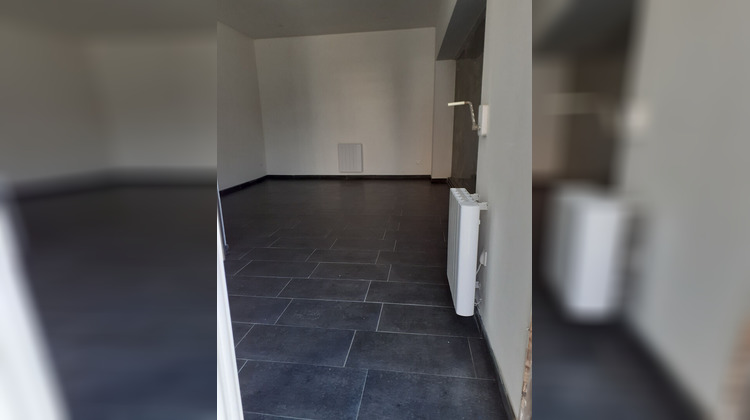 Ma-Cabane - Location Local commercial ARMENTIERES, 30 m²