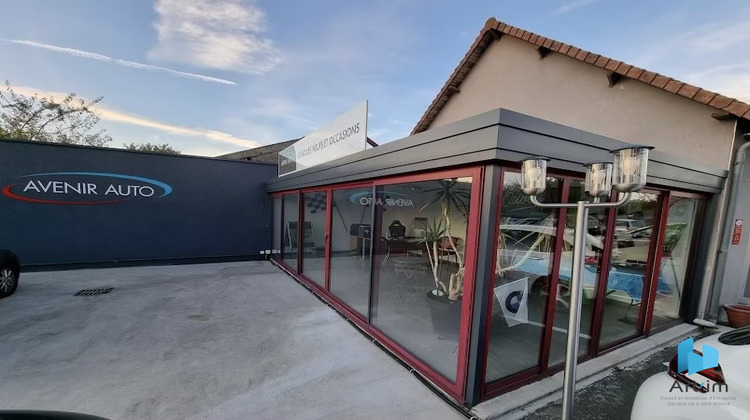 Ma-Cabane - Location Local commercial Arnage, 170 m²