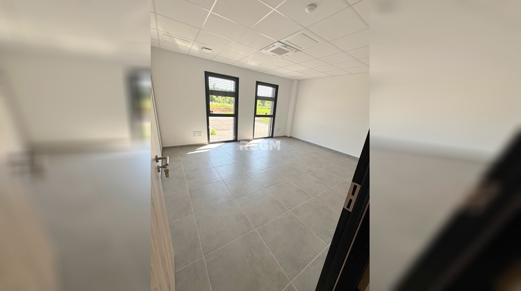 Ma-Cabane - Location Local commercial Arras, 960 m²