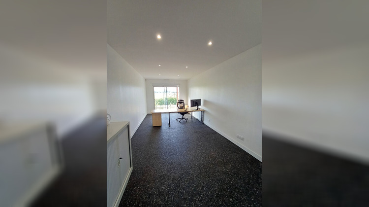 Ma-Cabane - Location Local commercial ASSAT, 452 m²