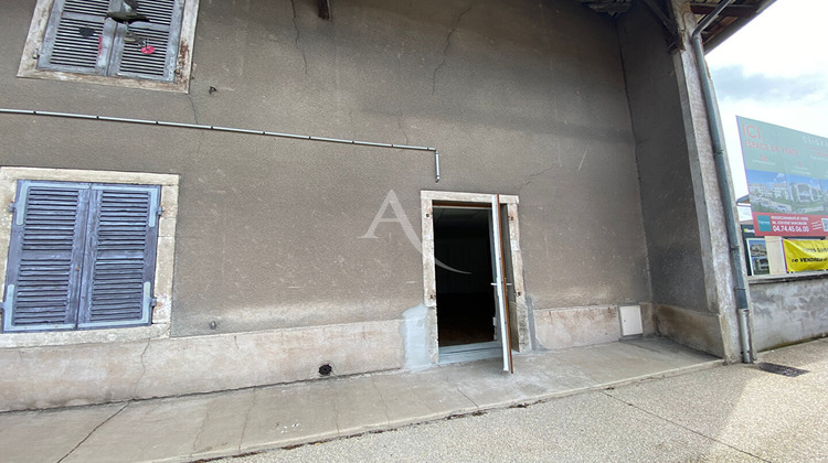 Ma-Cabane - Location Local commercial ATTIGNAT, 20 m²