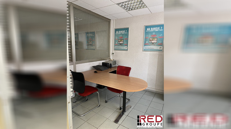 Ma-Cabane - Location Local commercial Aubagne, 323 m²