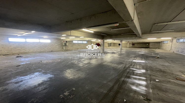 Ma-Cabane - Location Local commercial Aubagne, 900 m²