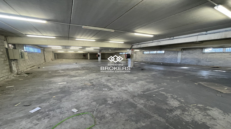 Ma-Cabane - Location Local commercial Aubagne, 900 m²