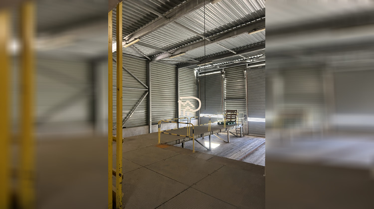 Ma-Cabane - Location Local commercial Aubagne, 3000 m²