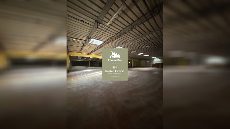 Ma-Cabane - Location Local commercial Aubagne, 3000 m²