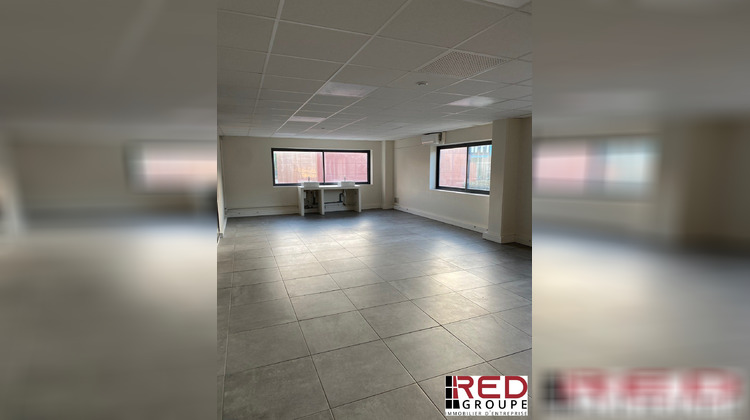 Ma-Cabane - Location Local commercial Aubagne, 172 m²