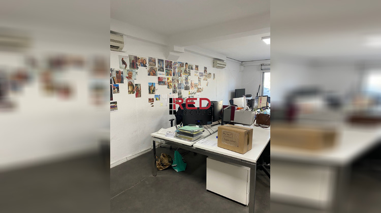 Ma-Cabane - Location Local commercial Aubagne, 101 m²