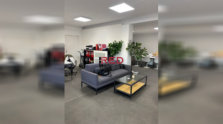 Ma-Cabane - Location Local commercial Aubagne, 101 m²