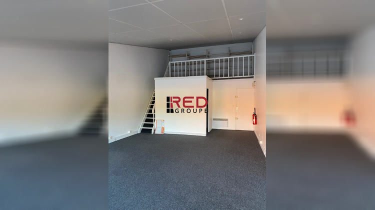 Ma-Cabane - Location Local commercial Aubagne, 199 m²