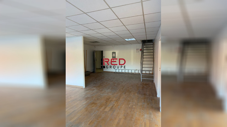 Ma-Cabane - Location Local commercial Aubagne, 199 m²