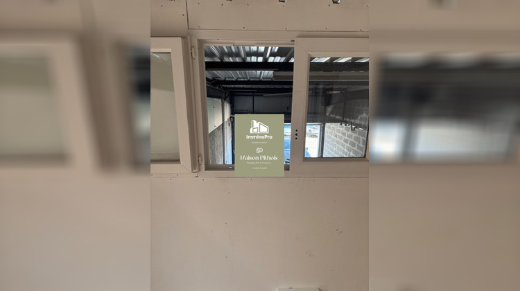 Ma-Cabane - Location Local commercial Aubagne, 100 m²