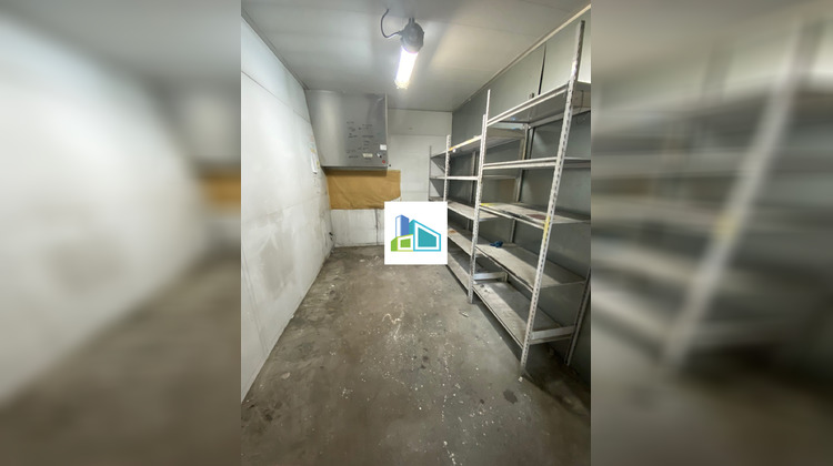 Ma-Cabane - Location Local commercial Aubagne, 900 m²