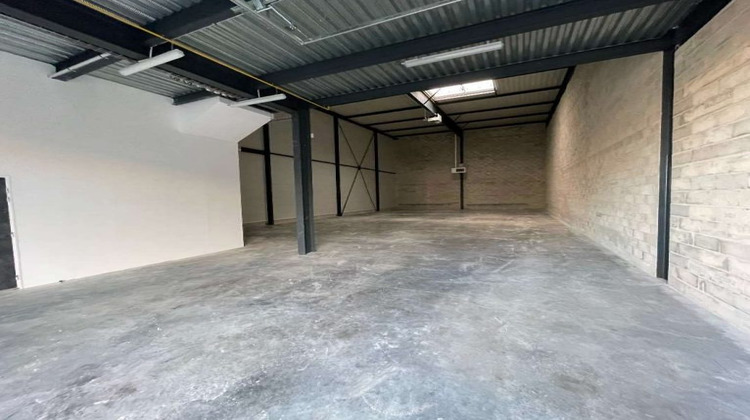 Ma-Cabane - Location Local commercial Aubergenville, 1174 m²