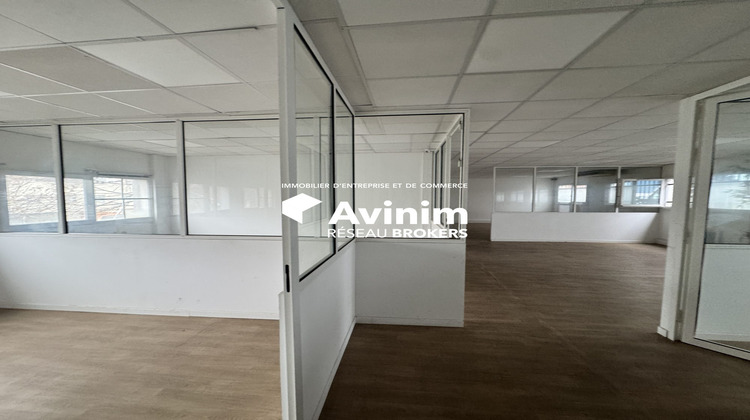Ma-Cabane - Location Local commercial Aubervilliers, 1400 m²