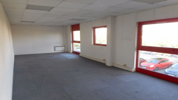 Ma-Cabane - Location Local commercial AUCAMVILLE, 240 m²