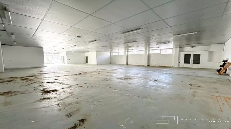 Ma-Cabane - Location Local commercial Auch, 350 m²