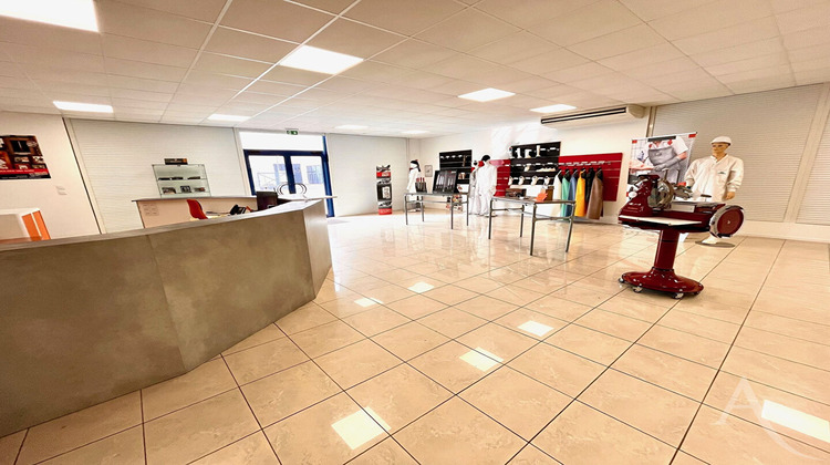 Ma-Cabane - Location Local commercial AUGNY, 450 m²