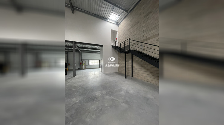 Ma-Cabane - Location Local commercial Aulnay-sous-Bois, 290 m²