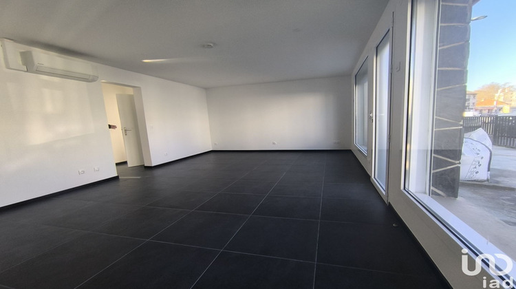 Ma-Cabane - Location Local commercial Aulnay-sous-Bois, 45 m²