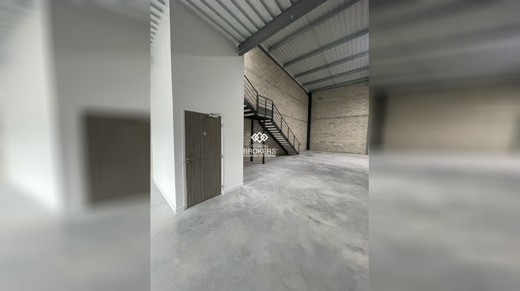 Ma-Cabane - Location Local commercial Aulnay-sous-Bois, 313 m²