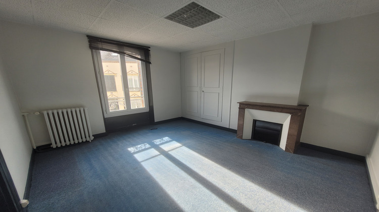 Ma-Cabane - Location Local commercial Auneau, 136 m²