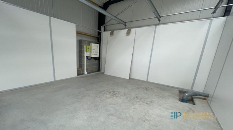 Ma-Cabane - Location Local commercial Auray, 200 m²