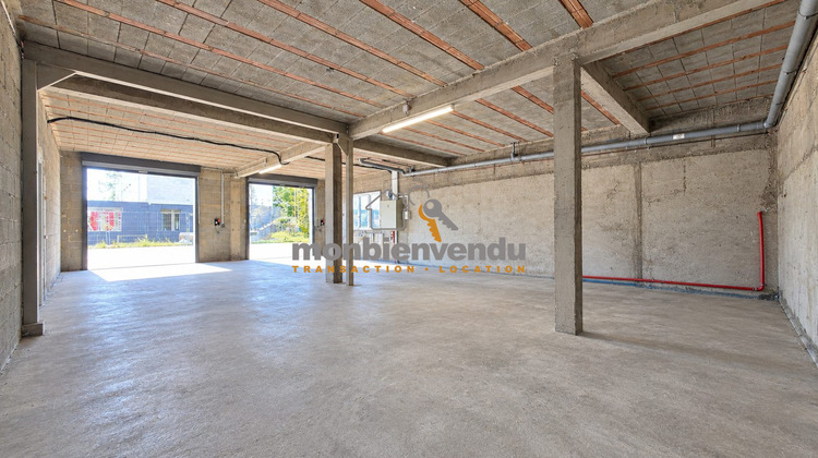 Ma-Cabane - Location Local commercial Aurillac, 103 m²