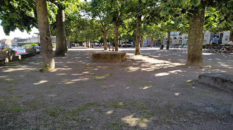 Ma-Cabane - Location Local commercial AUTUN, 45 m²