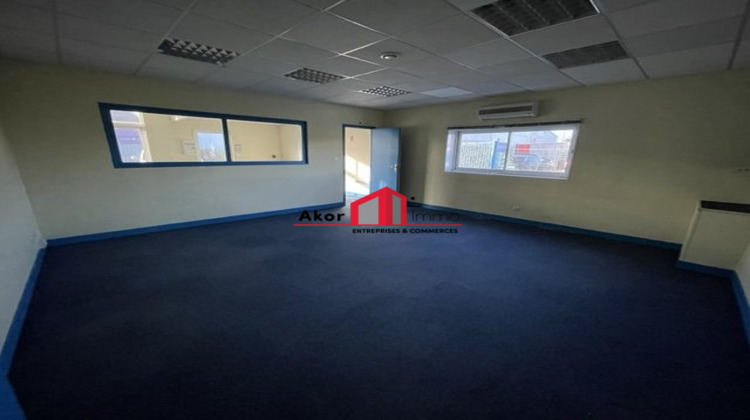 Ma-Cabane - Location Local commercial Auxerre, 330 m²