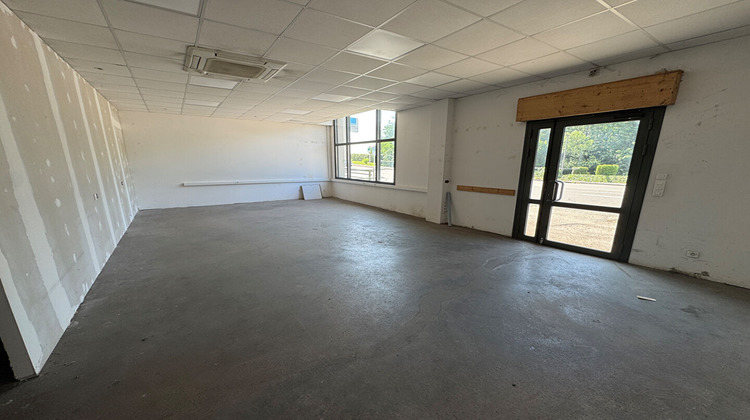 Ma-Cabane - Location Local commercial AUXONNE, 102 m²